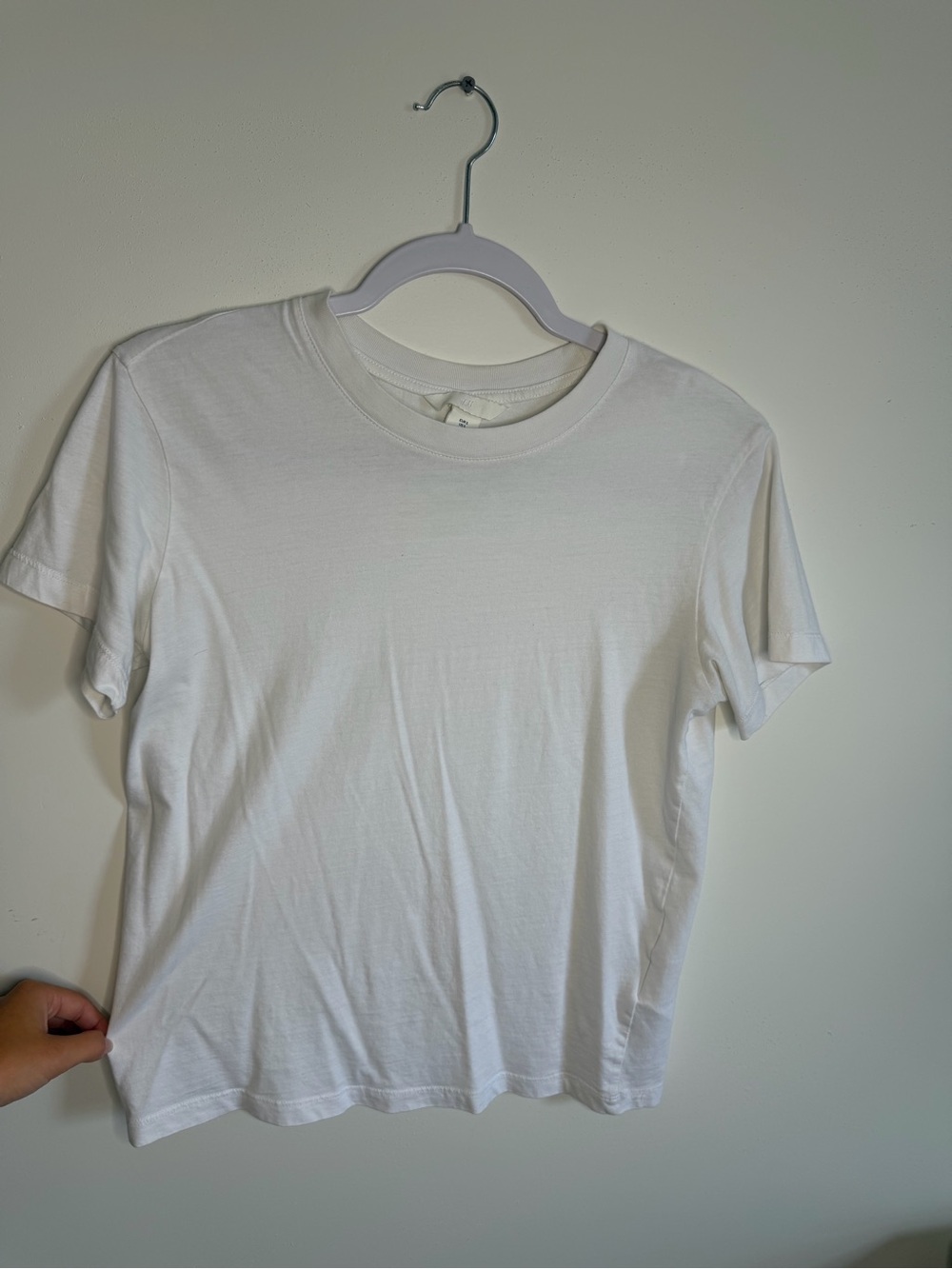 H&M White Short Sleeve Crewneck Tee - Women